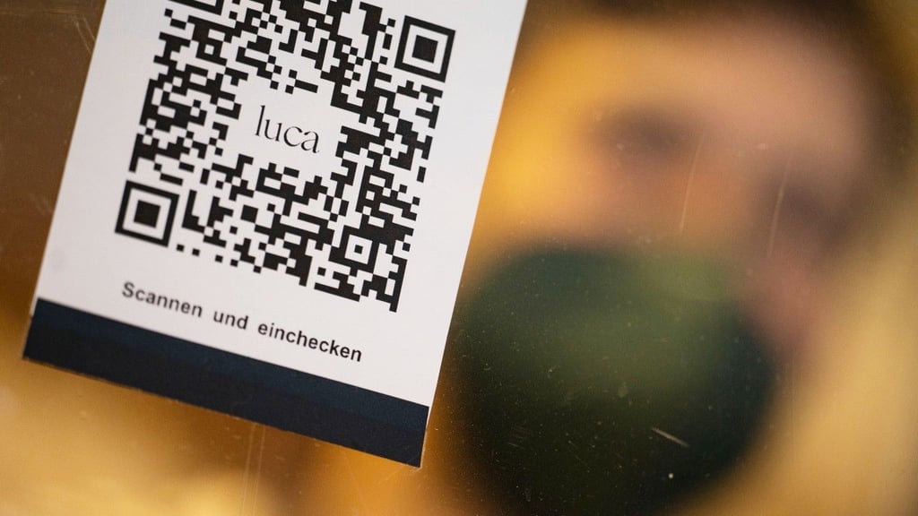 Die Luca-App digitalisiert die Kontaktdaten, die Besucher beim Einchecken in Restaurants oder auch Veranstaltungsstätten erfassen lassen.