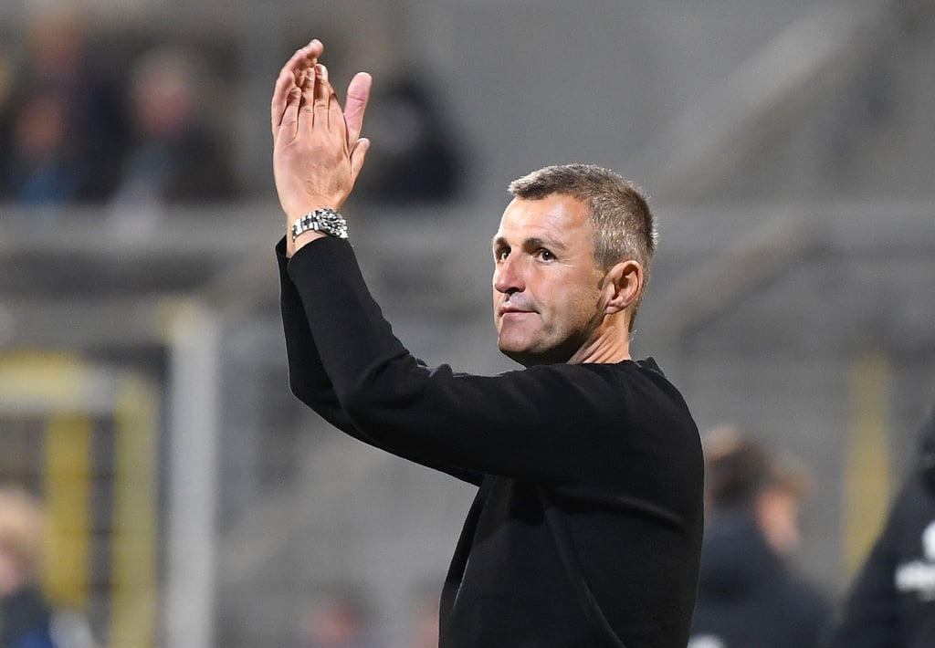 1860-Trainer Michael Köllner möchte im DFB-Pokal den nächsten Coup gegen den Karlsruher SC landen.