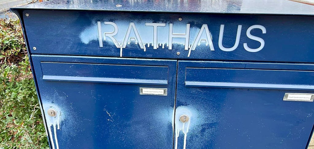 Am Briefkasten ist ein Schaden von 1.500 Euro entstanden.