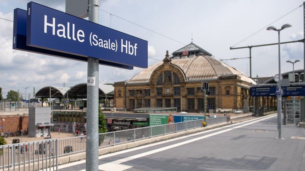 Am Hauptbahnhof Halle war der 19-Jährige zum letzten Mal gsehen worden.&nbsp;
