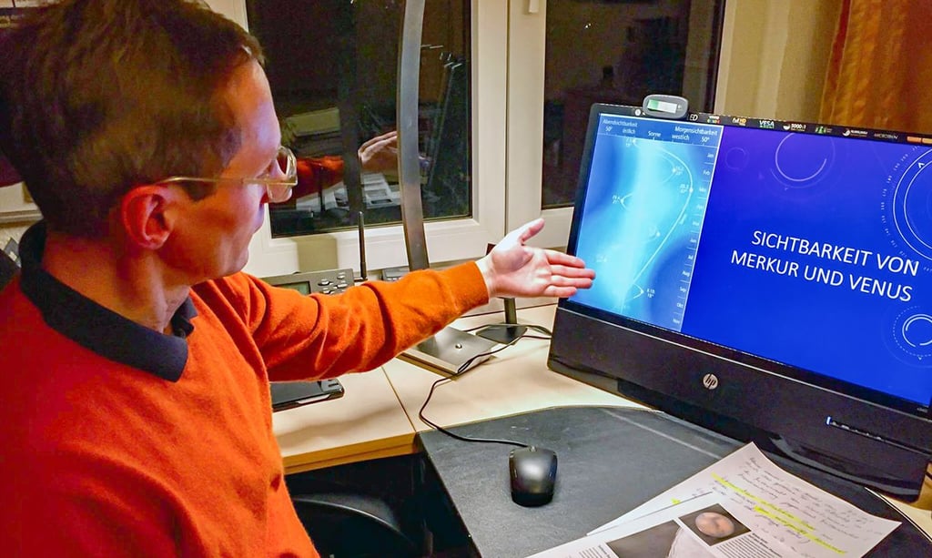 Robert Malecha, Chef der Ascherslebener Sternfreunde, präsentiert die astronomischen Höhepunkte des Jahres 2022.