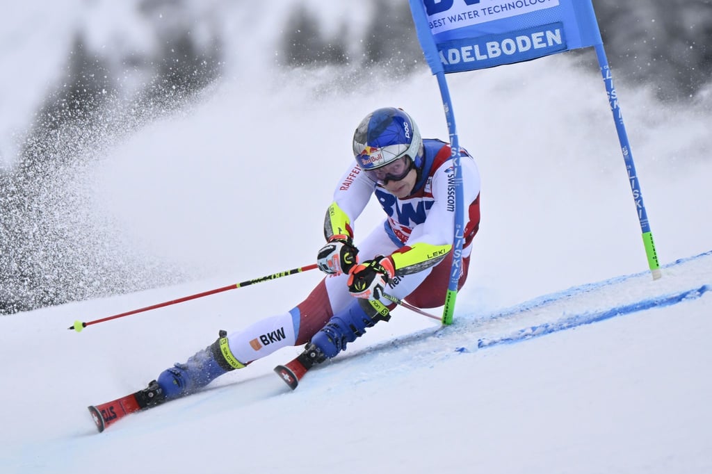 Siegte beim Riesenslalom: Marco Odermatt aus der Schweiz in Aktion.