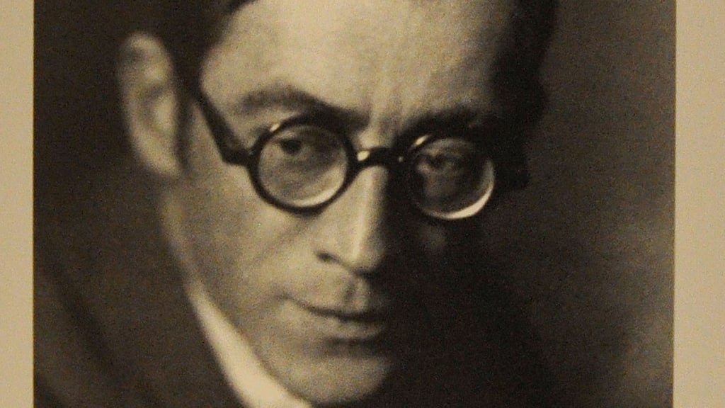 Der Schriftsteller Edlef Köppen (1893 - 1939) in einer historischen Aufnahme.