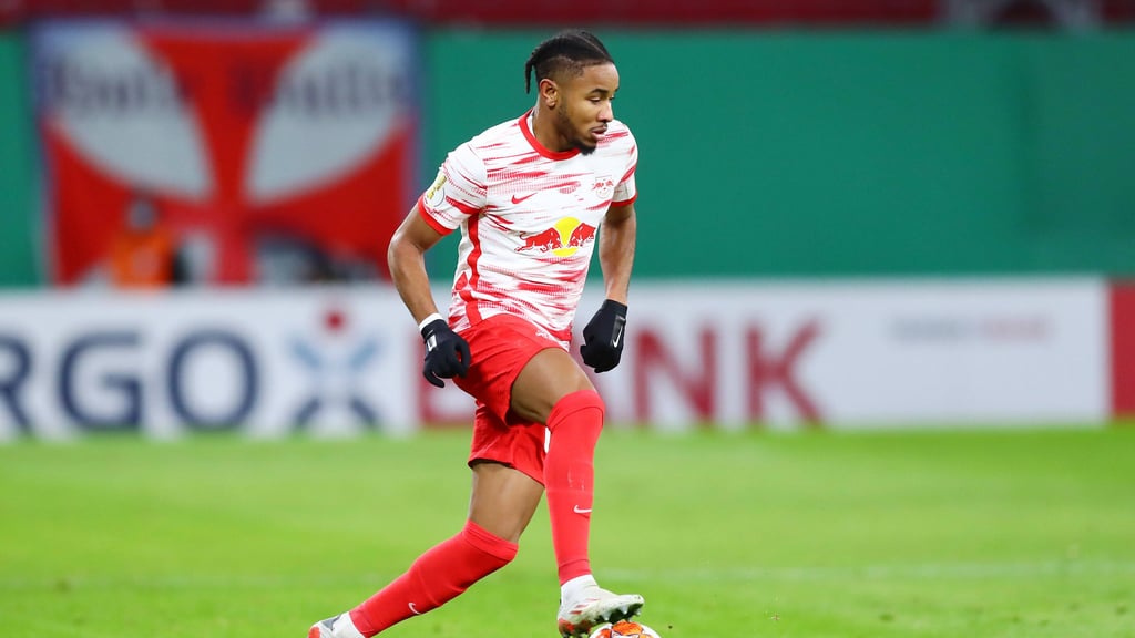 Christopher Nkunku hat den Ball gern am Fuß.