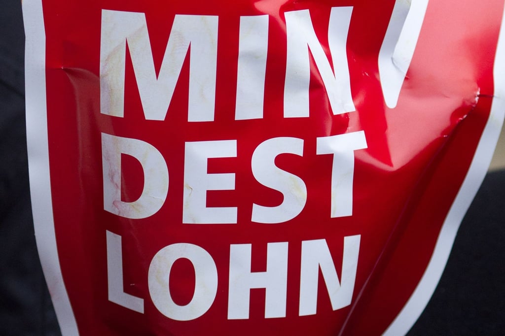 Der gesetzliche Mindestlohn soll nun im Oktober auf zwölf Euro steigen.