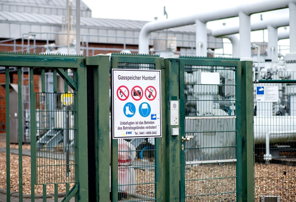 Gasspeicher gleichen Schwankungen beim Gasverbrauch aus. Der Füllstand hängt von der Jahreszeit ab.