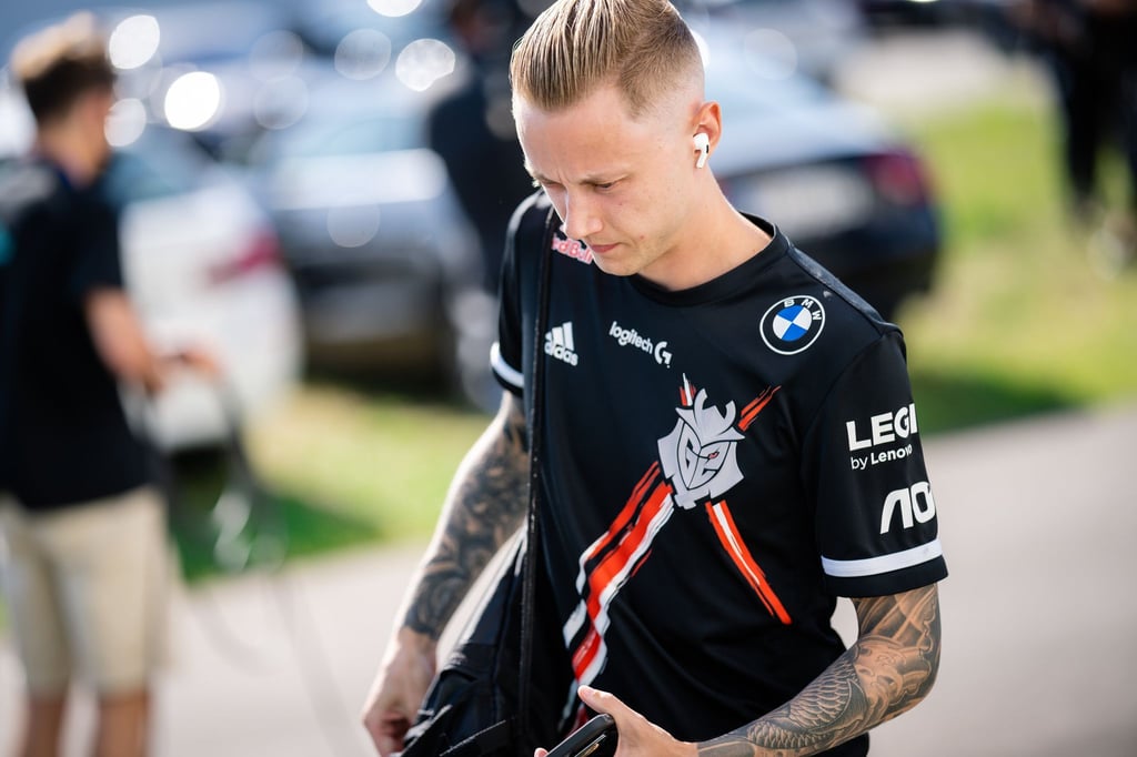 Taschen gepackt: Für LoL-Star Martin „Rekkles“ Larsson geht es von G2 in die zweite Liga zu Kcorp.
