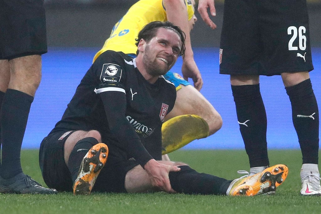 HFC-Kapitän Jonas Nietfeld musste gegen Braunschweig verletzt ausgewechselt werden.
