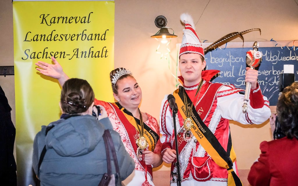 Der HSKV stellt in dieser Session das Landes-Prinzenpaar: Florian I. und Susan I. sind auch im echten Leben ein Paar.