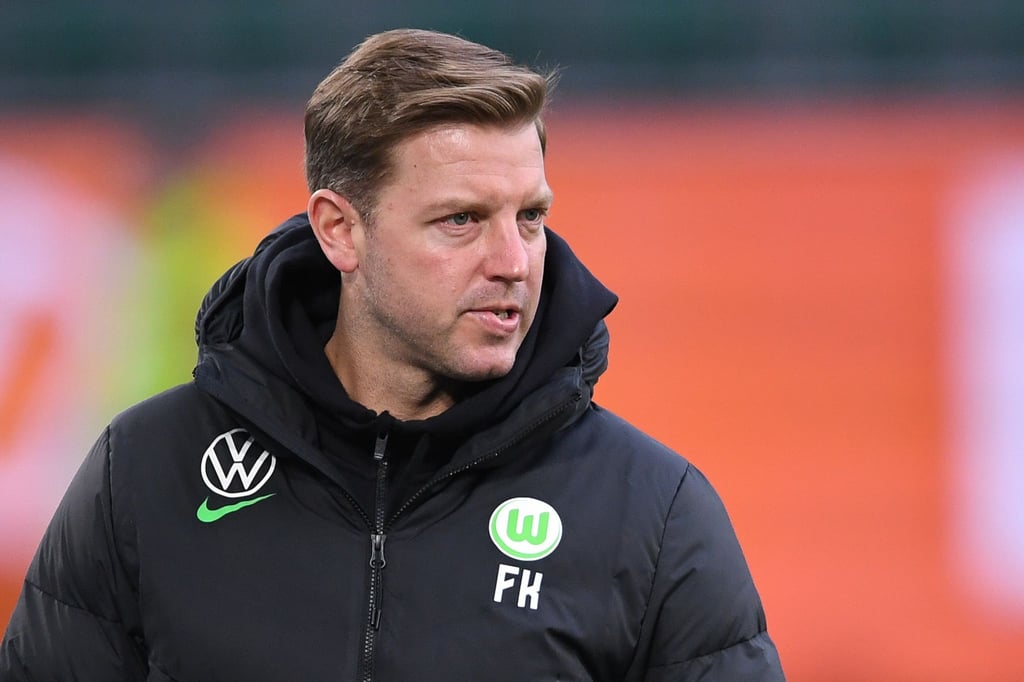 Wolfsburgs Trainer Florian Kohfeldt hofft auf einen Sieg gegen RB Leipzig.
