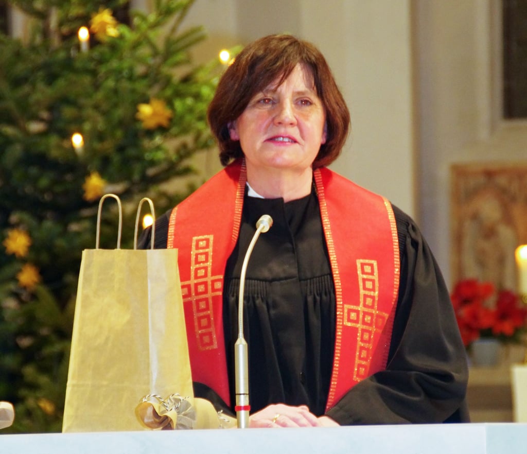 Pfarrerin Gabriele Sander am Dreikönigstag bei ihrer Verabschiedung von der Naumburger Gemeinde. Sie verlässt nach über 30 Jahren die Domstadt gen Zwickau.