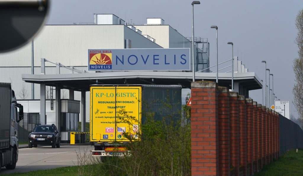 Novelis will seinen CO2-Fußabdruck bis 2026 um 30 Prozent reduzieren.