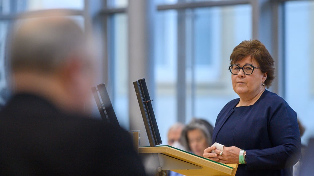 Kündigt "alternativen Gesetzentwurf" zum Bestattungsrecht an: Sachsen-Anhalts Sozialministerin Petra Grimm-Benne (SPD).