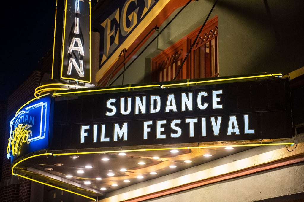 Vor dem Eingang des Egyptian Theatre in Park City leuchtet der Schriftzug zum "Sundance Film Festival".