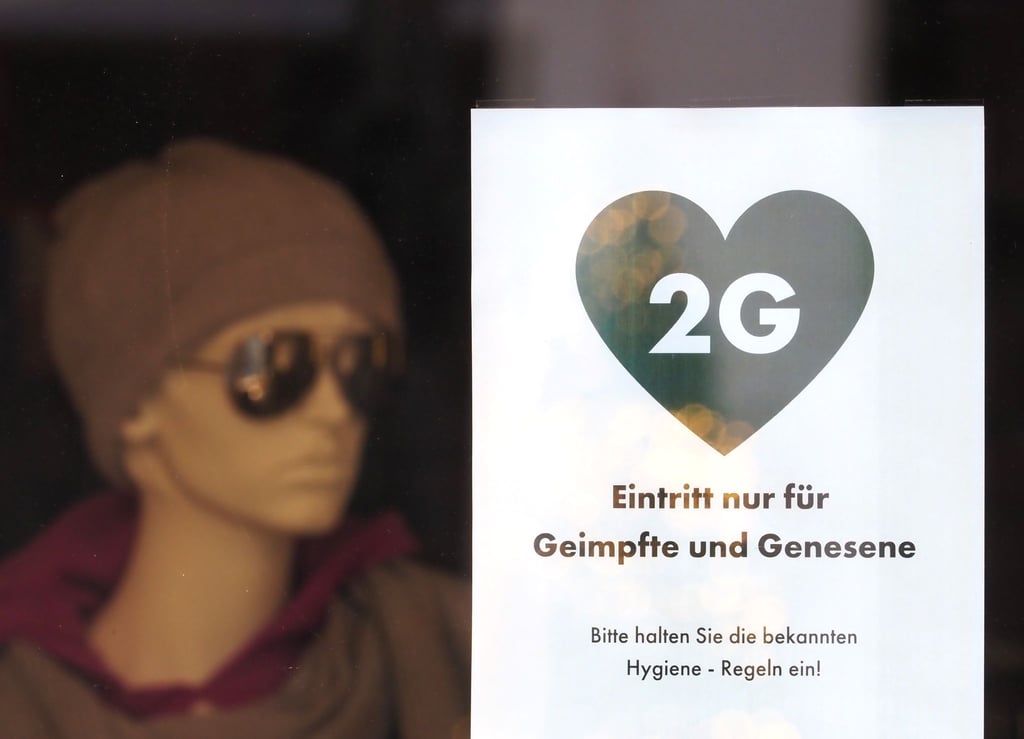 Fast die Hälfte der Befragten ist für eine Abschaffung der 2G-Regelung im Einzelhandel.