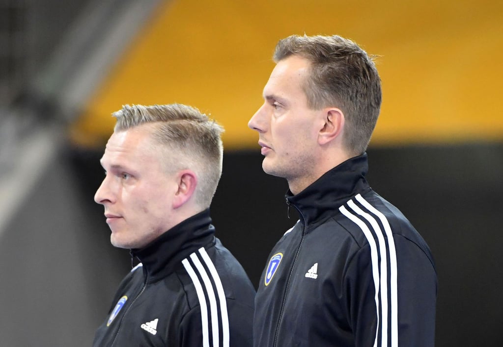 Werden das Finale der Handball-EM leiten: Das deutsche Schiedsrichter-Gespann Robert Schulze (l) und Tobias Tönnies.