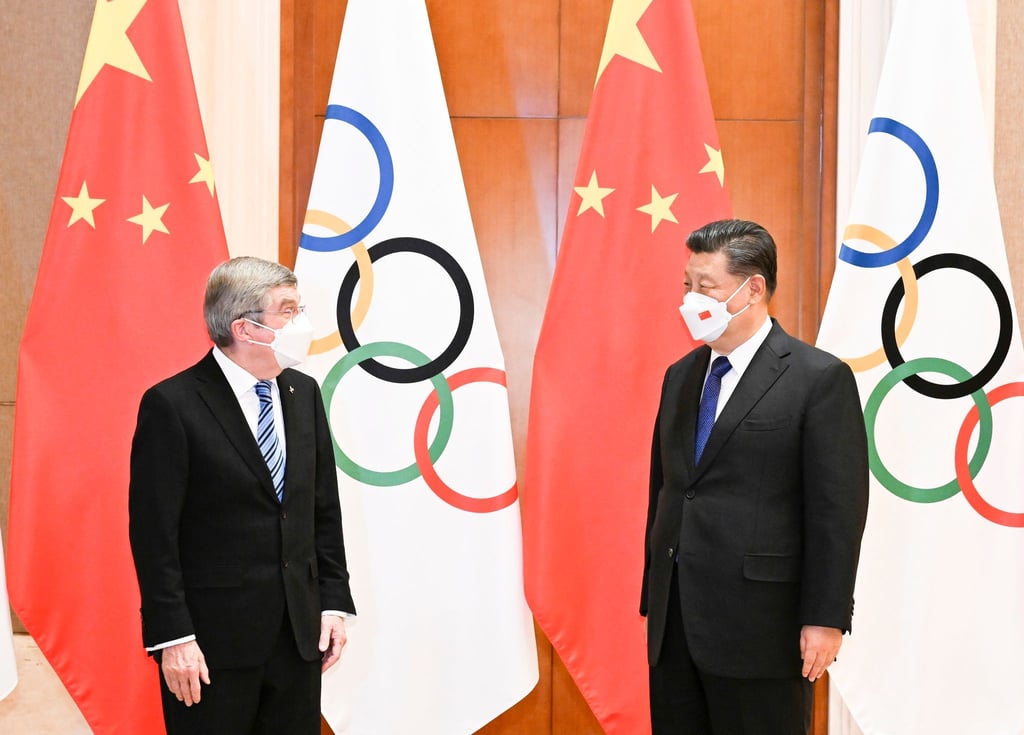 Xi Jinping, Präsidenten von China, trifft Thomas Bach, Präsident des Internationalen Olympischen Komitees (IOC).