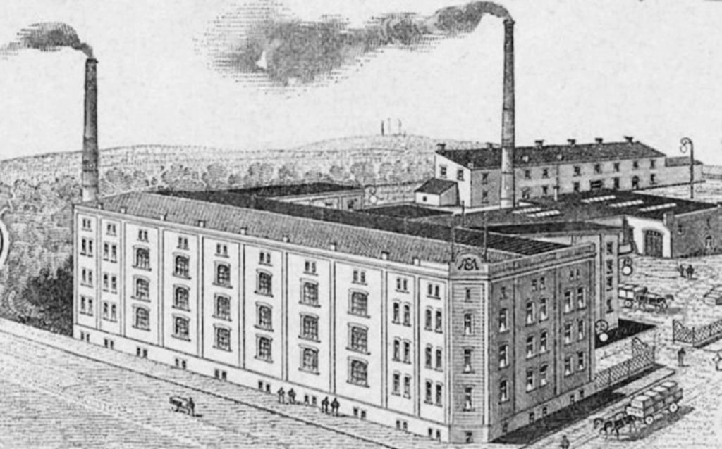 Hier ist Emmerlings Fabrik, die „Nudel“, um 1905 vor der baulichen Erweiterung zu sehen.