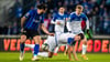 CM-Kapitän Tobias Müller (Mitte) klärt im Spiel gegen den 1. FC Saarbrücken einen Ball vor Stürmer Adriano Grimaldi (l.). Der 27-Jährige  kann nach überstandenen Muskelbeschwerden aller Voraussicht nach auch am Sonnabend gegen Wehen Wiesbaden wieder auflaufen.