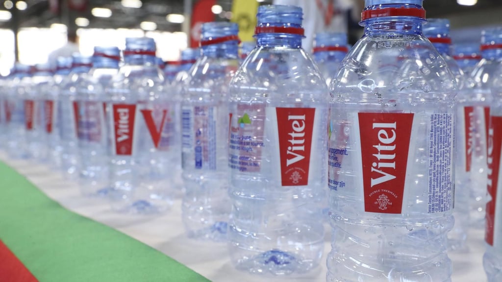 Vittel soll aus den Regalen deutscher Supermärkte verschwinden..