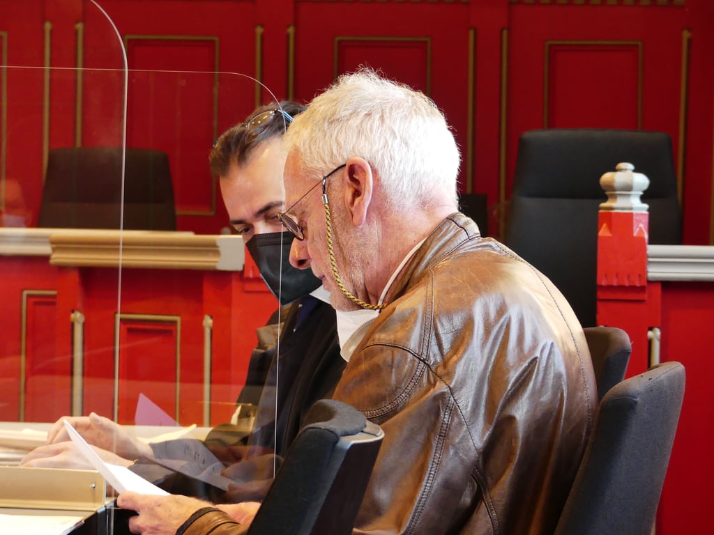 Martin B. ist bekannter Bankräuber. Die Tat in Mücheln bestreitet er.