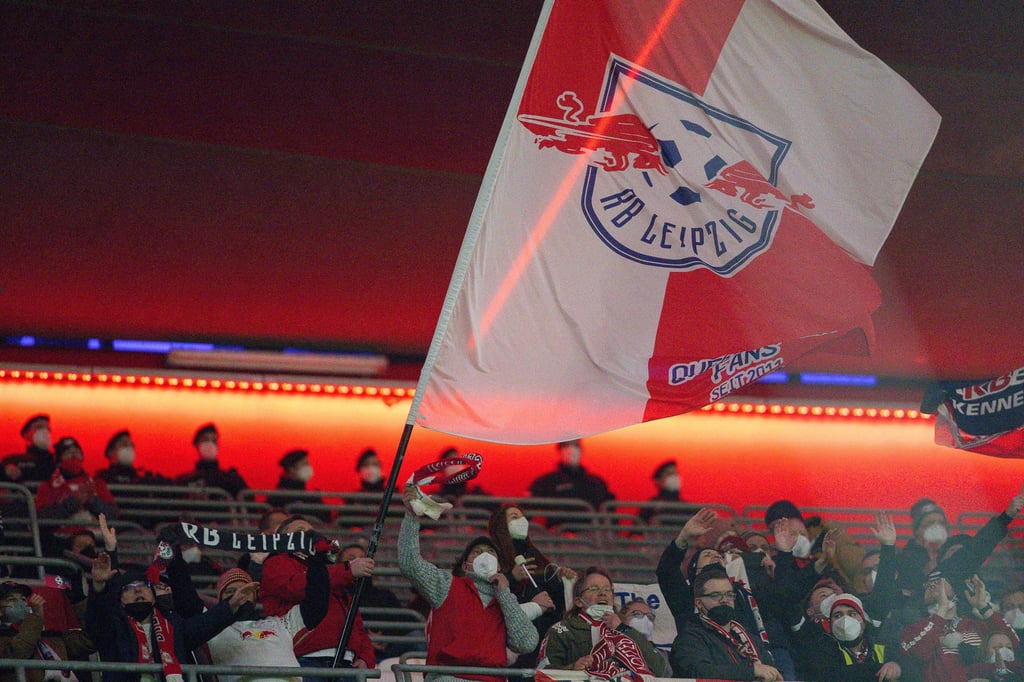 RB-Fans im Münchner Fußballstadion