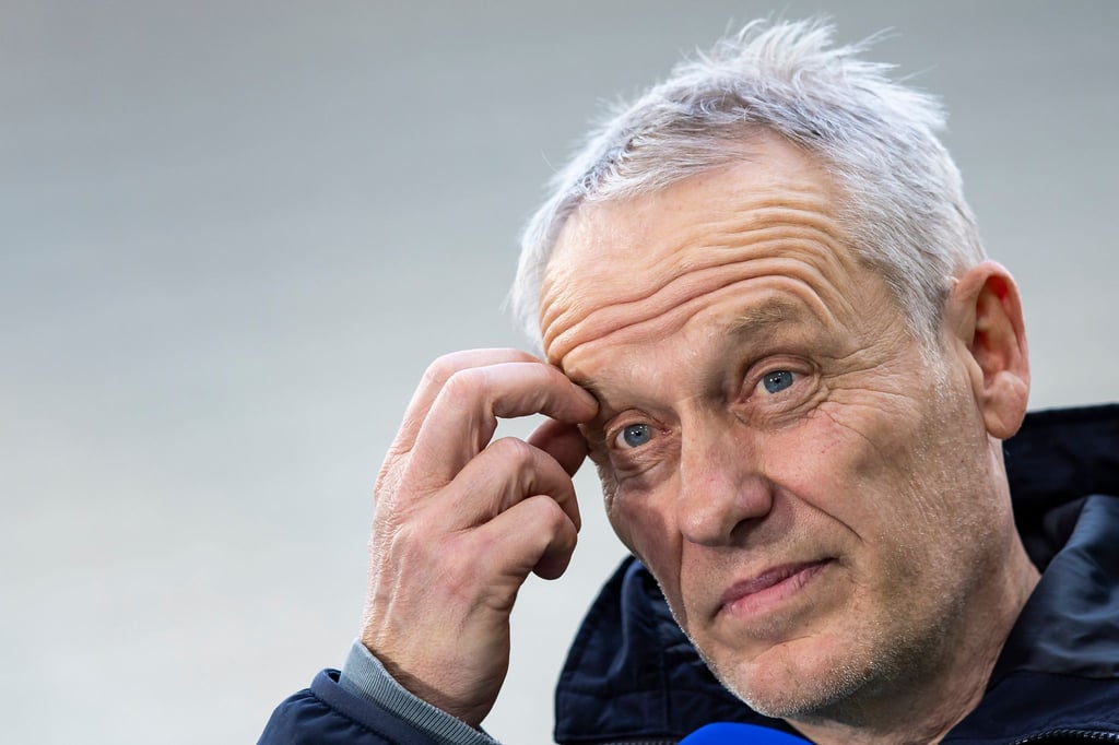 Steht einer Einführung von Playoffs in der Fußball-Bundesliga kritisch gegenüber: Freiburgs Trainer Christian Streich.