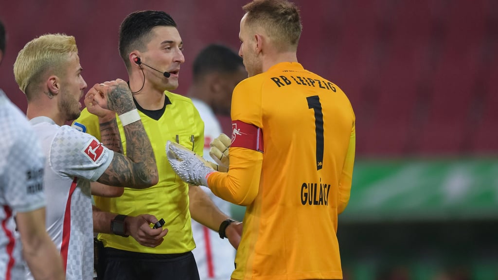 Péter Gulácsi und Florian Badstübner im Gespräch.