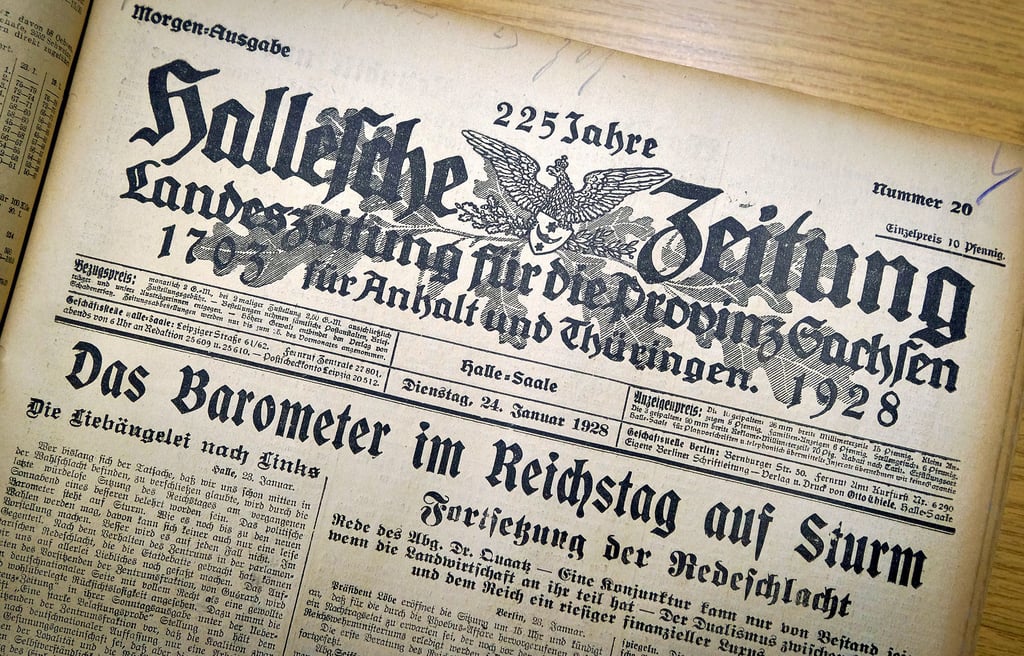 Die „Hallesche Zeitung“, eine der ersten Zeitungen in Halle, wurde ab 1895 von Verleger Otto Thiele herausgegeben.