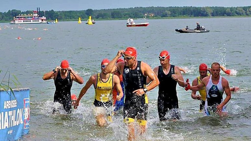 Schwimmwettkämpfe in Arendsee sind beliebt, 2022 soll es auch einen Firmen- und Vereins-Staffellauf geben.