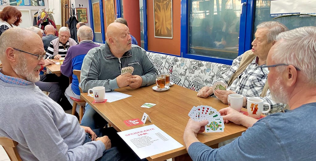 Im Magdeburger Partyhaus „Idol“ am Rennebogen finden sich am 19. Februar 2022 wieder Freunde des Kartenspiels ein, um den Stadtmeister im Skat zu ermitteln.