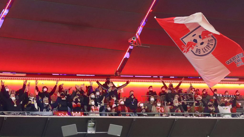 Fans von RB Leipzig beim Auswärtsspiel in München.