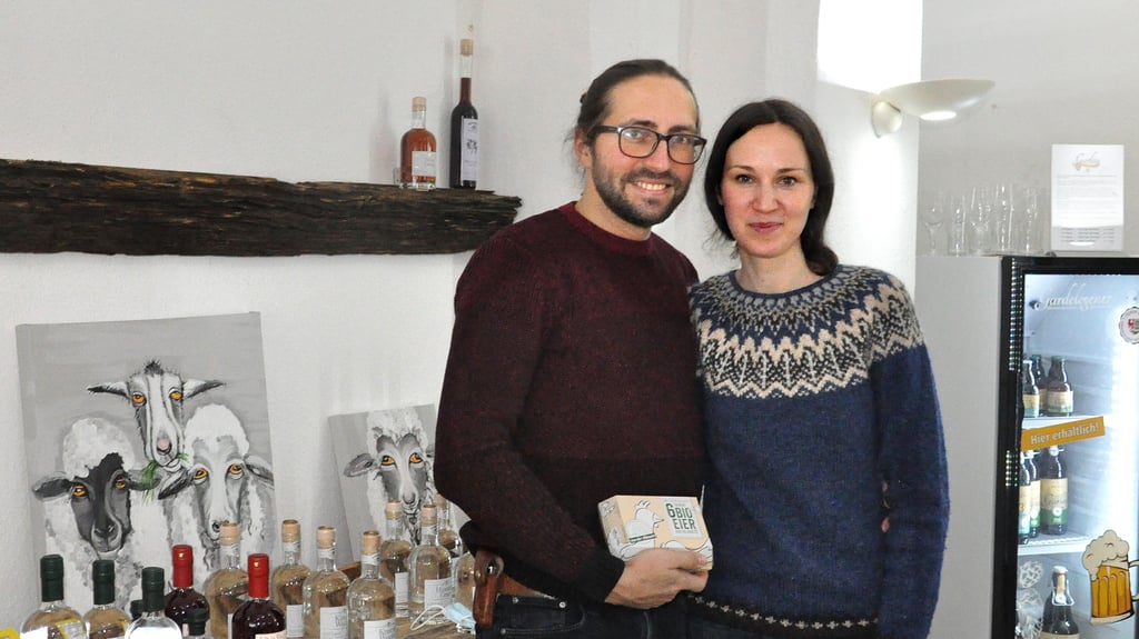Franziska Klotz und Rudolf Sasse aus Engersen haben sich mit ihrem Riethwiesen-Biohof in Engersen und drei Regionalmärkten, hier ganz neu in Gardelegen sowie in Kalbe und Kakerbeck, selbstständig gemacht. Sie bieten dort auch Produkte von weiteren Partnern an.