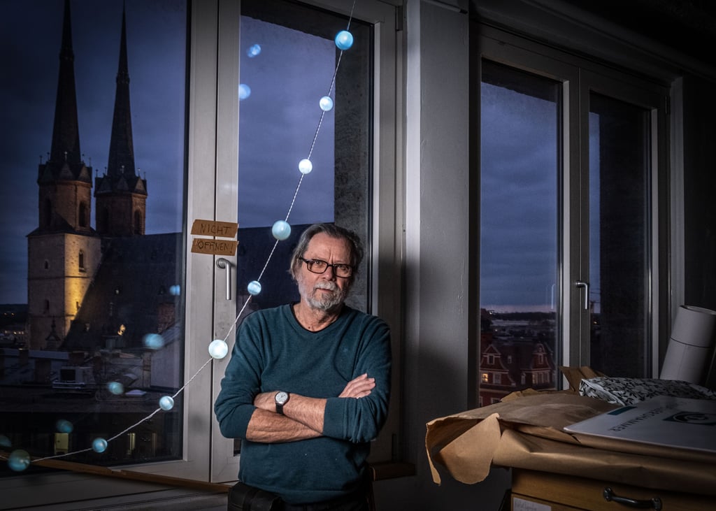 Uwe Pfeifer in seinem Atelier in Halle