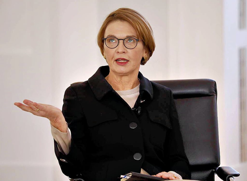 Elke Büdenbender will nicht mehr nur First Lady sein: Sie geht jetzt in Teilzeit.