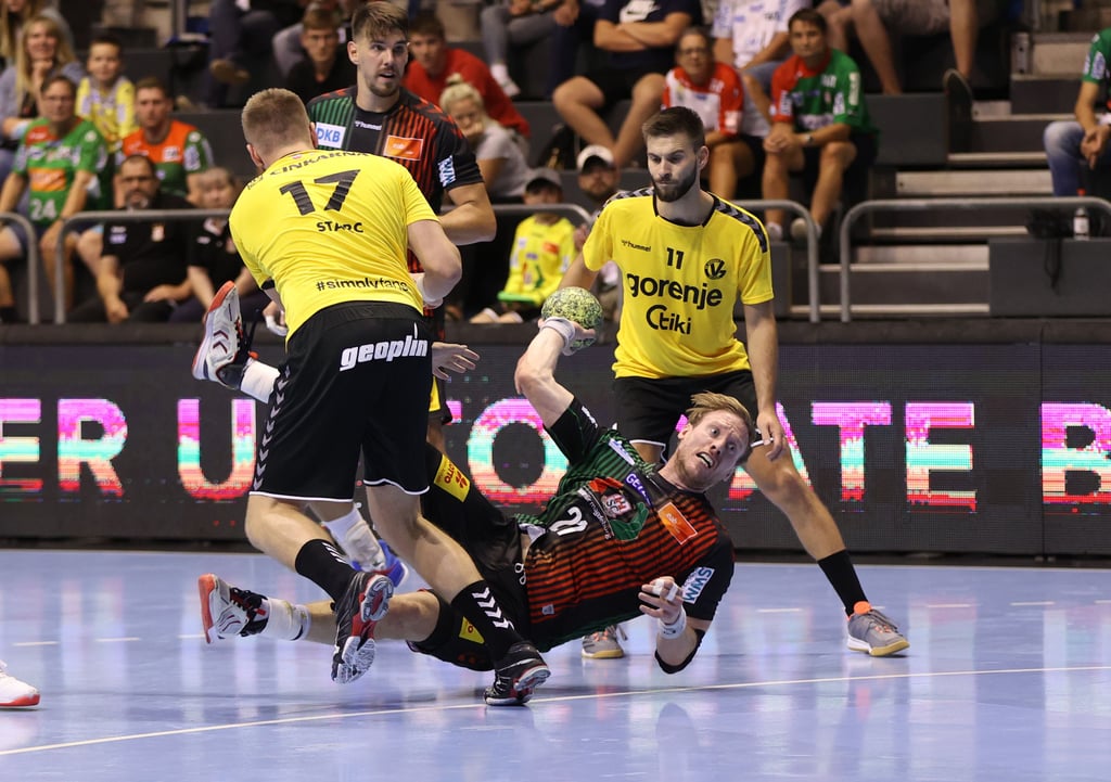 Bereits beim Hummel Cup im August 2021 hatten Magnus Gullerud und der SC Magdeburg Gorenje Velenje in der Getec-Arena zu Gast. Damals gewann der SCM mit 33:23.