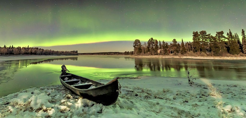 Der Magdeburger Apotheker Gert Fiedler zeigt seine „Lichternächte" im Theater Zielitz.