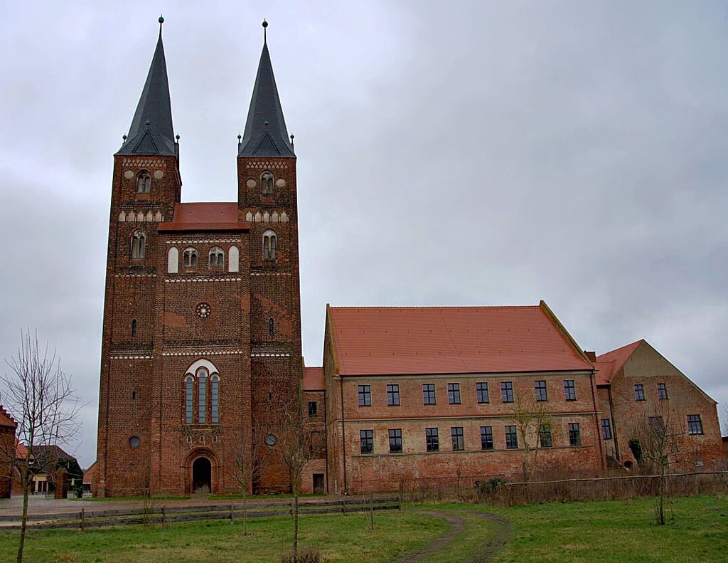 Das Kloster Jerichow bleibt kutlureller Leuchtturm in der Region. Doch jetzt zählen auch die Vorgaben der Landeshaushaltsordnung.