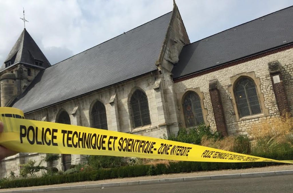 Der Tatort: Am 26. Juli 2016 kam in der katholischen Kirche in Saint-Étienne-du-Rouvray der Priester Jacques Hamel zu Tode.