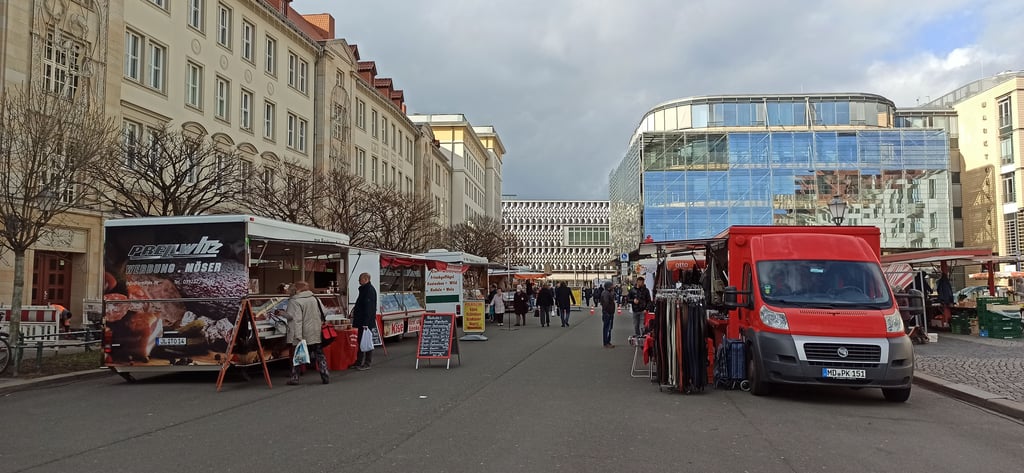 Blick auf den Wochenmarkt