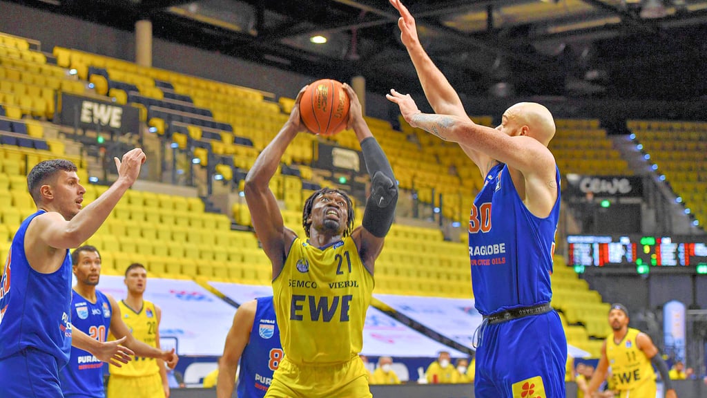 Für den Syntainics MBC (blaue Trikots) gab es in Oldenburg nichts zu holen.