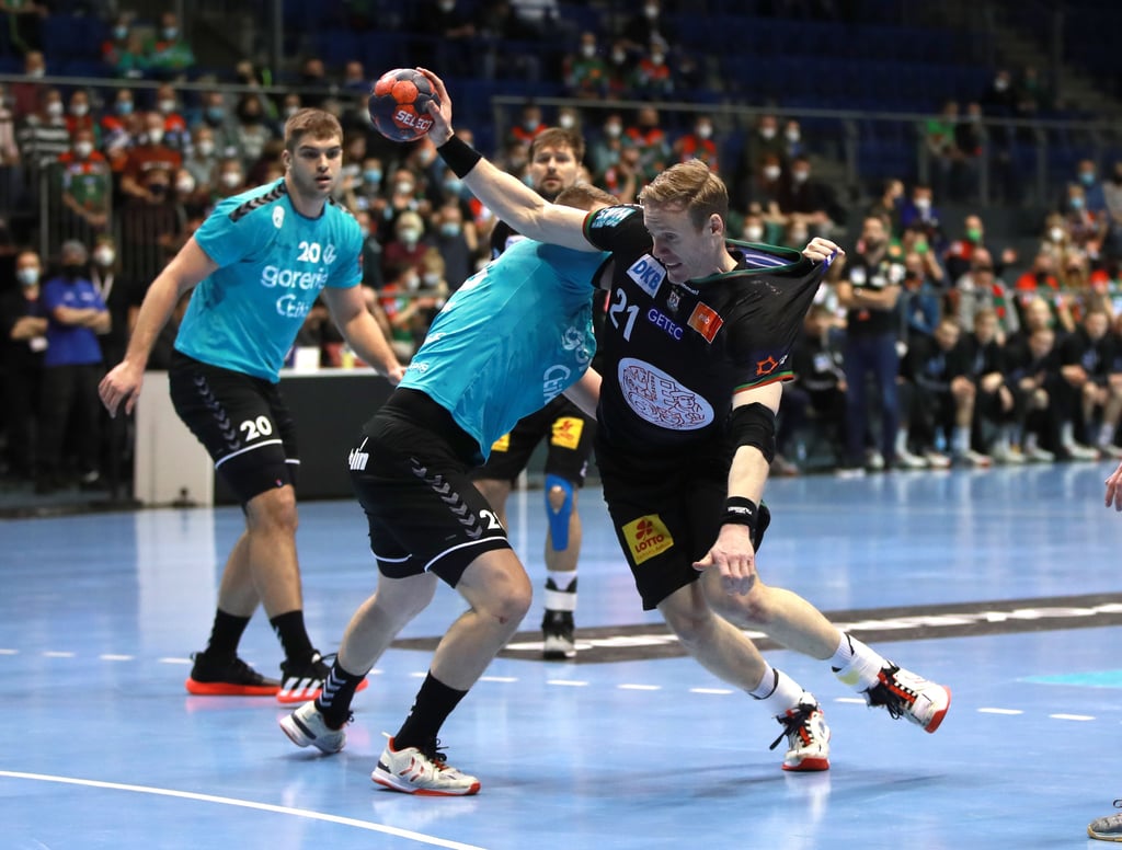 Magnus Gullerud und der SC Magdeburg ließen sich nicht von Jernej Drobez und Gorenje Velenje aufhalten. Der Titelverteidiger der European League gewann in eigener Halle mit 34:24.
