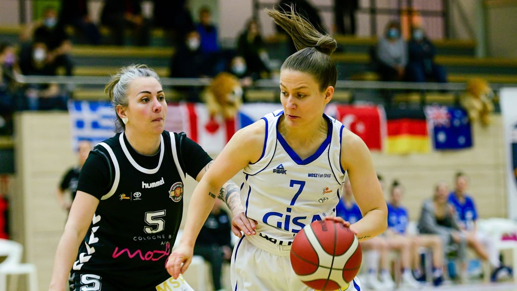 Halles Laura Schinkel besiegte mit den Gisa Lions die Rheinland Lions.