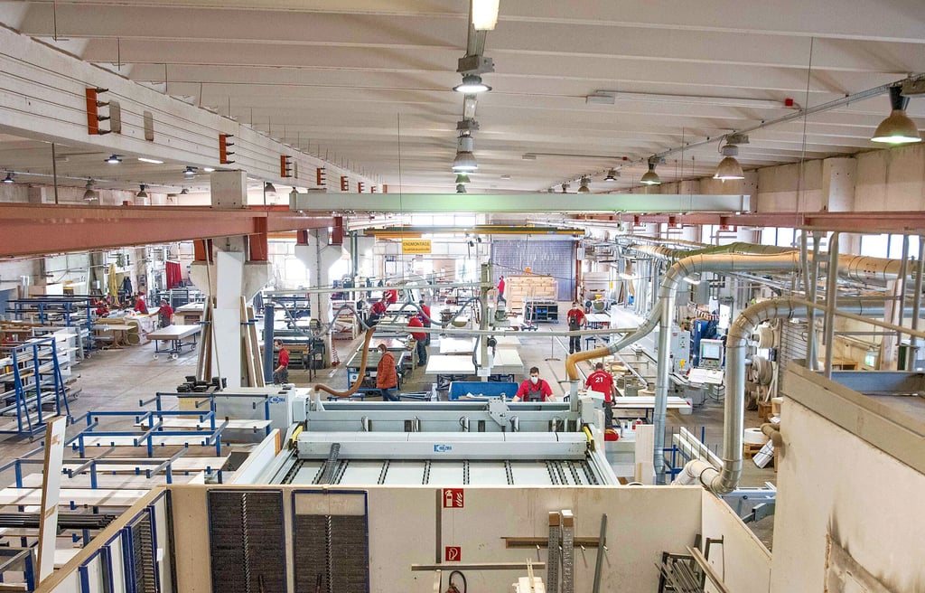 Blick in die Werkhalle von Hufcor. Dort wird emsig für Europa gearbeitet. Rund 50 Prozent der Produktion bleibt aber in Deutschland.