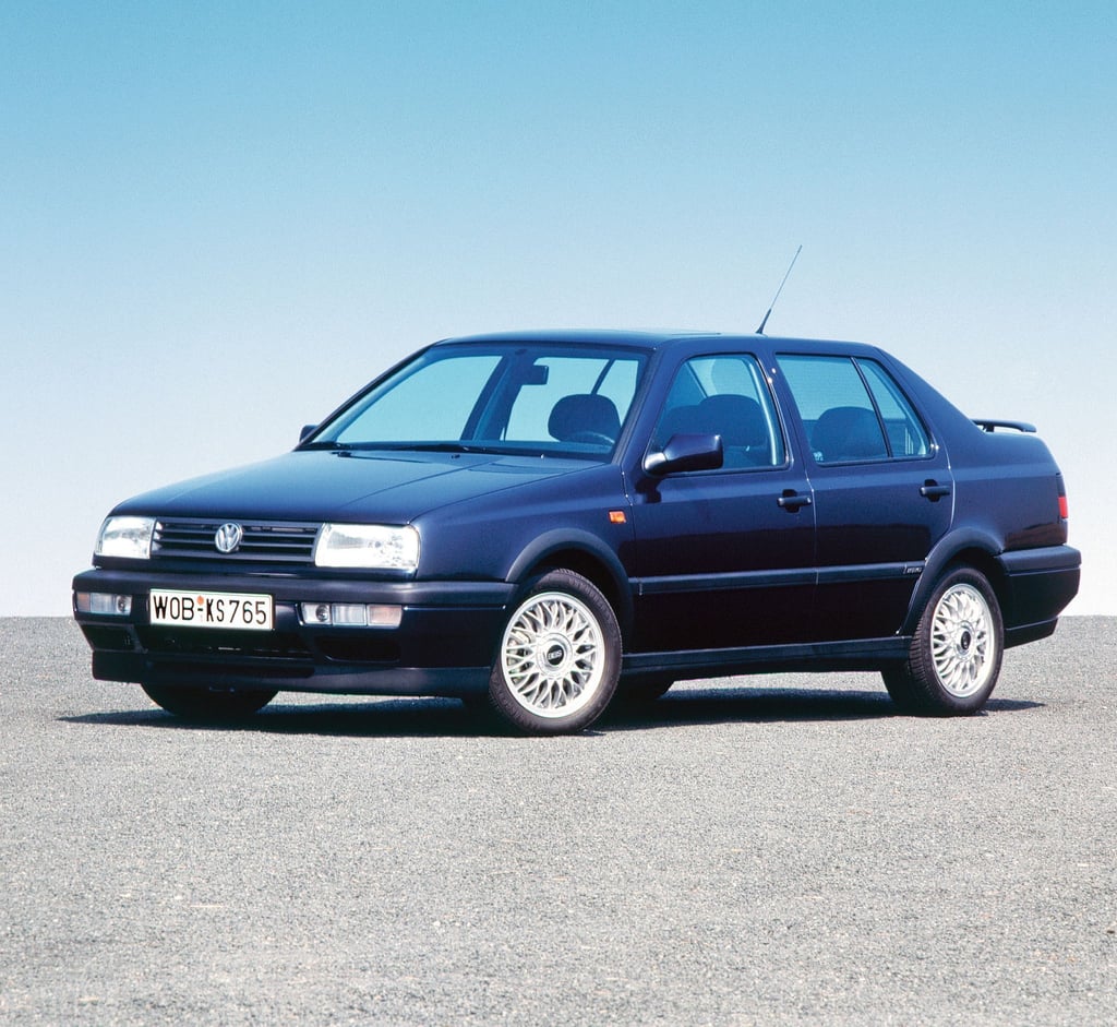 Er sieht aus wie ein Golf mit Kofferraumdeckel, doch mit VR6-Motor wird auch ein VW Vento vom Biedermann zum Brandstifter.
