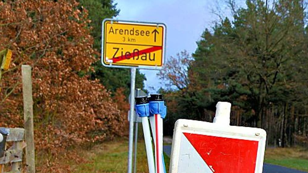 Symbolcharakter: Während Zießau per Glasfaser erschlossen wird, steht das Projekt für Arendsee weiter auf der Kippe.