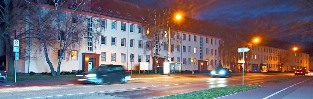 LED-Wand strahlt in Magdeburg Mietern in die Fenster