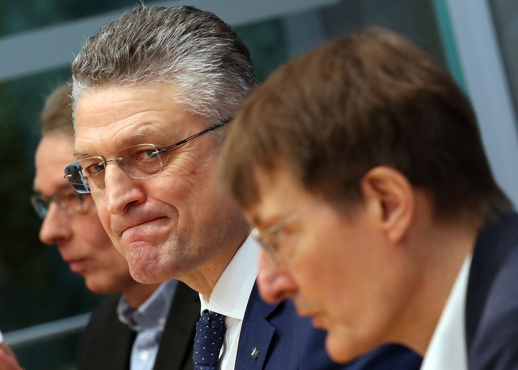 Das Robert Koch-Institut (RKI) unter Lothar Wieler hatte den Genesenenstatus mit Wirkung vom 15. Januar unerwartet von sechs auf drei Monate verkürzt.