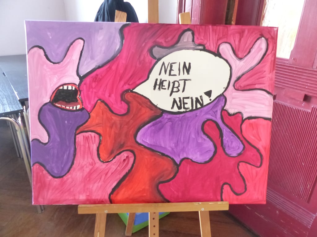 Die Bilder sollen auch nach dem Aktionstag auf das Thema Gewalt gegen Frauen und Mädchen aufmerksam machen.