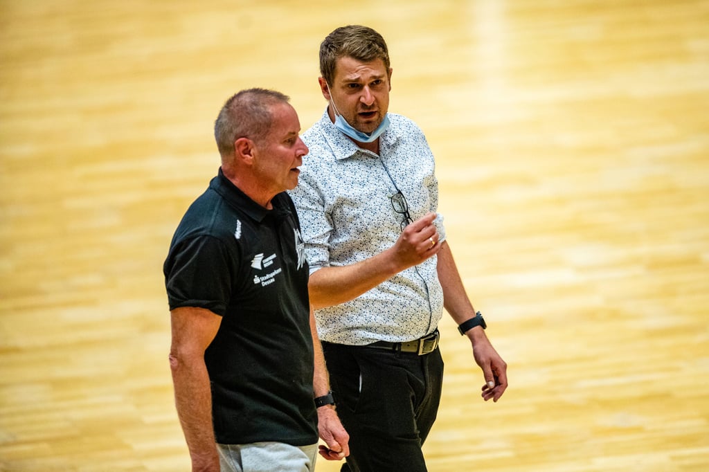 Hinter Uwe Jungandreas und Sebastian Glock liegen nervenaufreibende Tage.